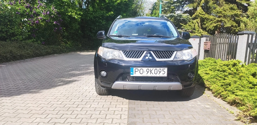 Mitsubishi Outlander cena 23899 przebieg: 252387, rok produkcji 2009 z Młynary małe 46